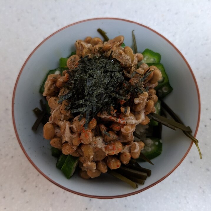 小鉢感覚・ミニ納豆丼